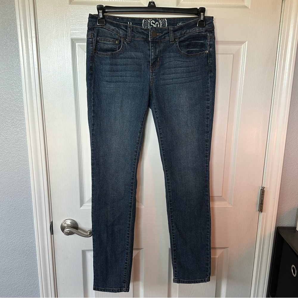 SO Skinny Jeans